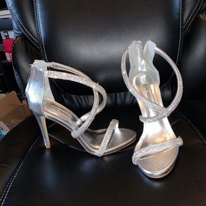 SteveMadden Faiz Bridesmaid wedding heels SZ7